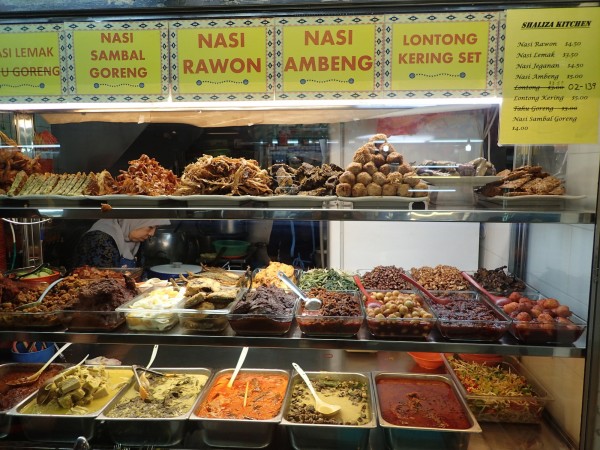 One of the food stalls at Geylang Serai.
