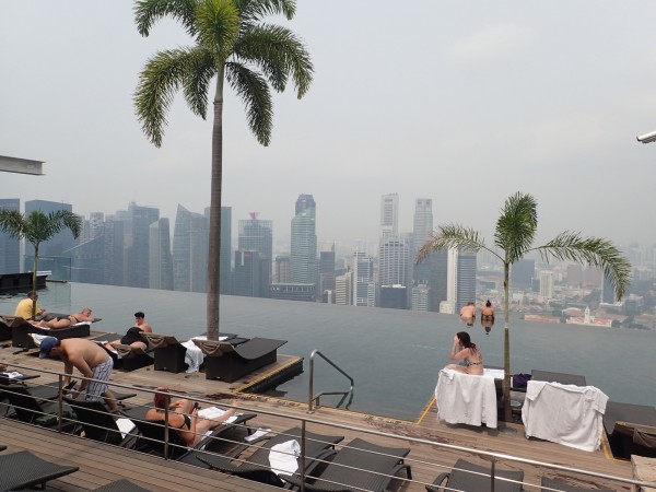 The famous infinity pool at the top of the Marina Bay Sands. Look at that view!